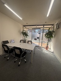 ���������̗l�q